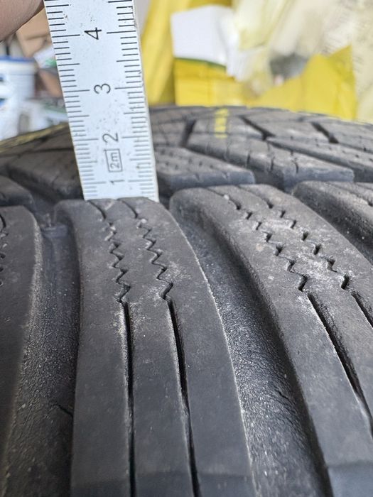 Opony zimowe 235/35R20 92W HANKOOK WINTER I`CEPT EVO3
