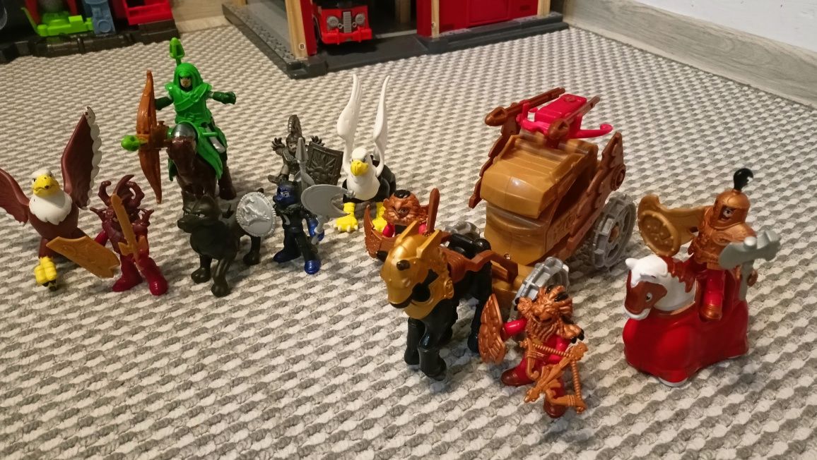 Imaginext rycerze, karoca akcesoria, wilk, orły, konie