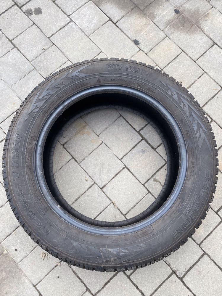 Opony zimowe 4 225/60 R18