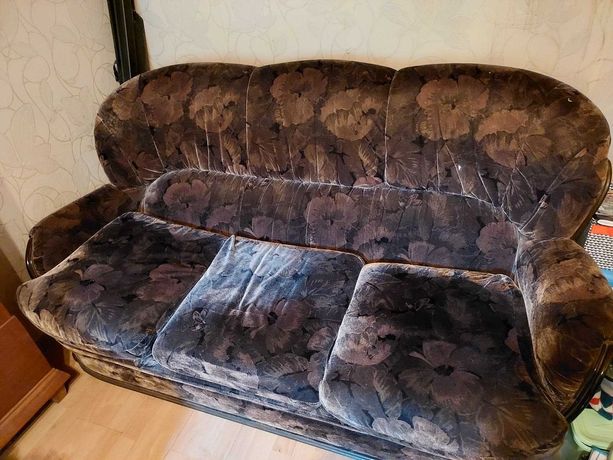 Sofa rozkładana plus 2 fotele
