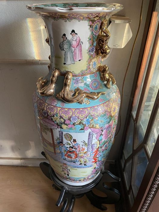 Jarro de grandes dimensoes