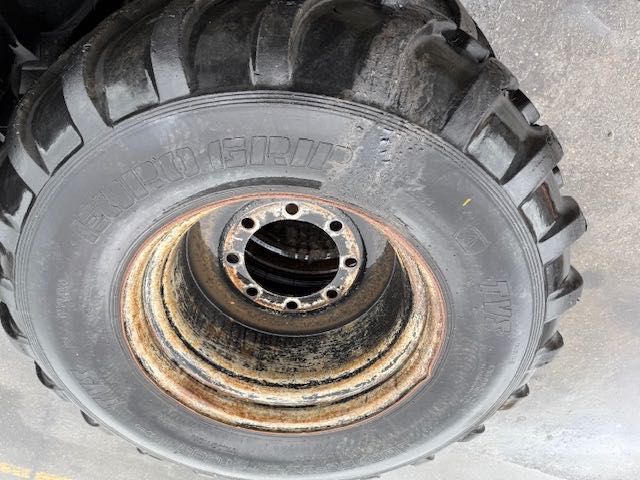 Terex TA9 KOŁA KOMPLET 500/60R22,5 do wozidełka kolebowego