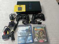 Konsola PlayStation 2 SCPH 3004. Komplet.