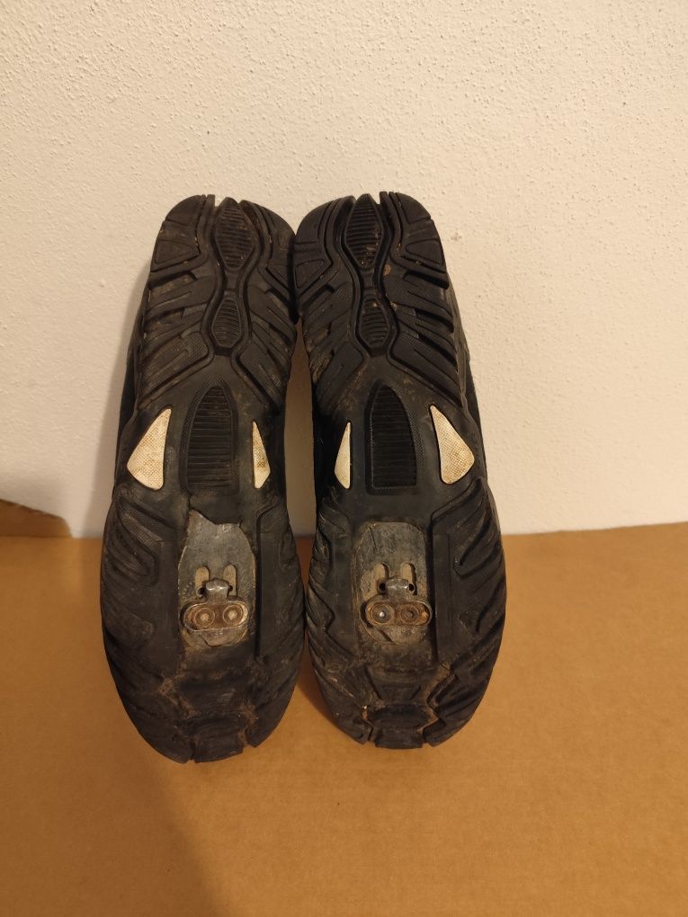 Sapatos encaixe Shimano mt32