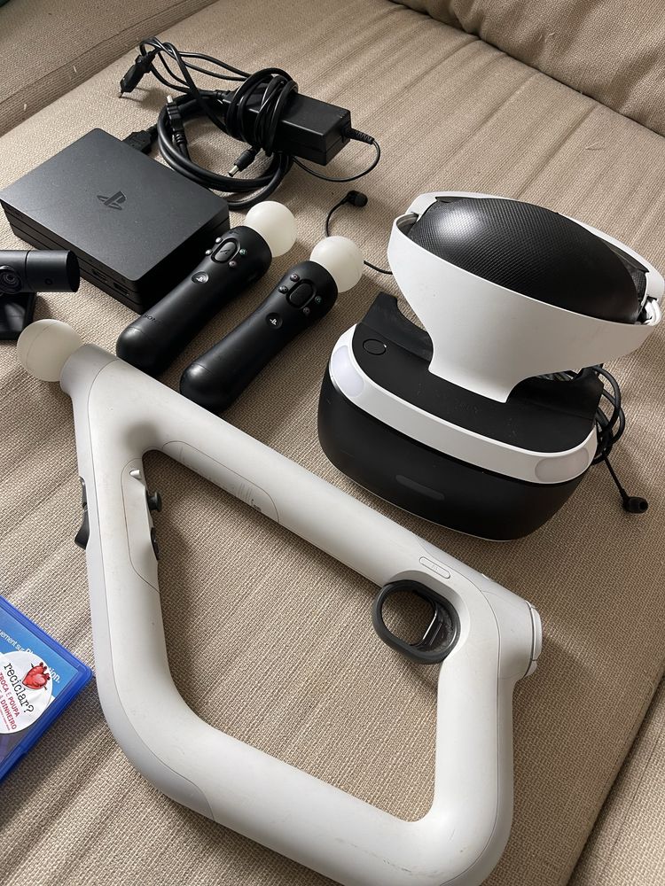 PlayStation VR + Camera + 2 Comandos Move+ Controlador de Mira + Jogos