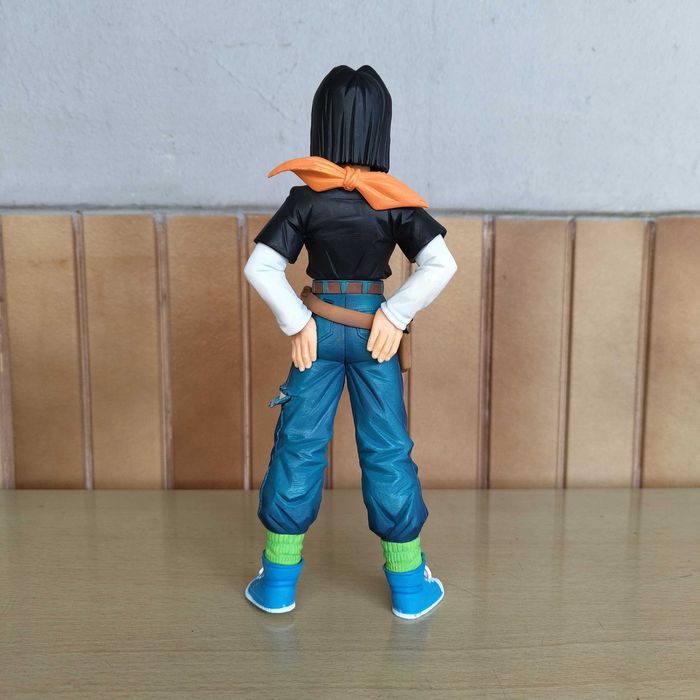 Figura Dragon Ball Android 17