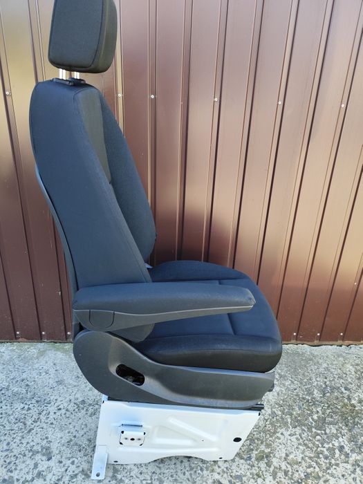 Сидіння водія Мерседес Спрінтер, Sprinter 907-910