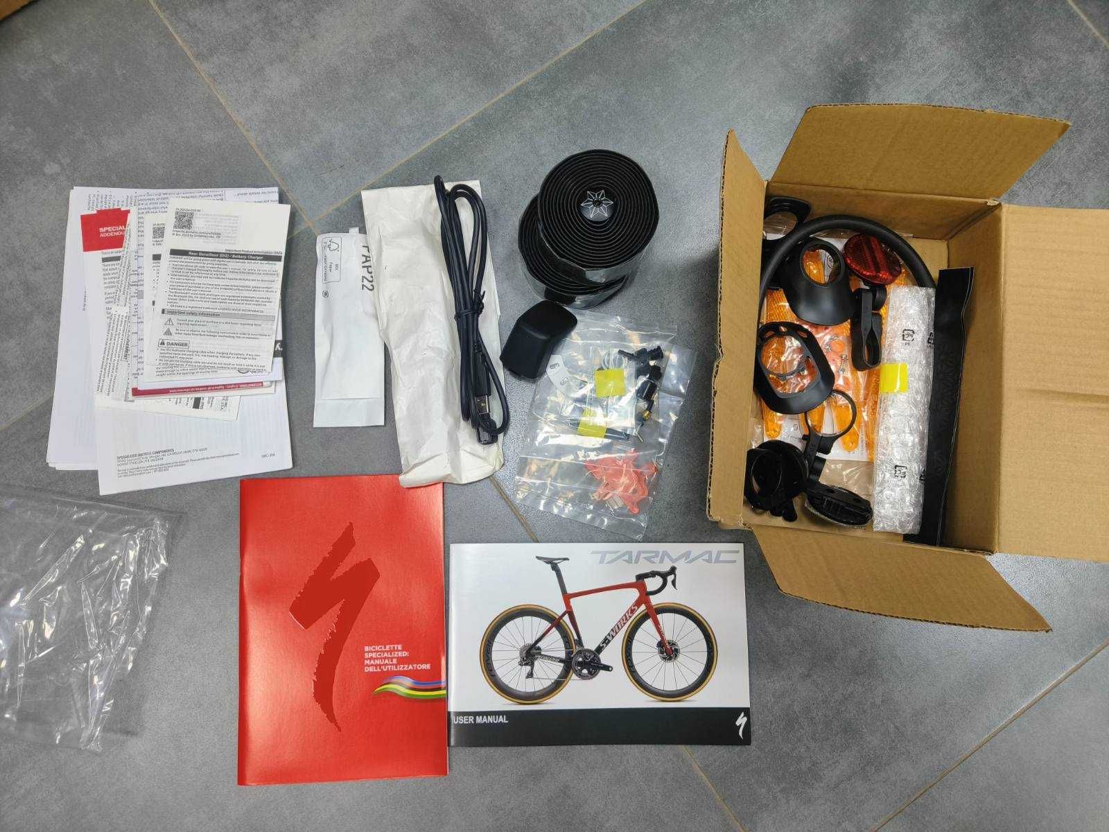 Шосейні велосипеди Specialized Tarmac SL7 Comp 2025