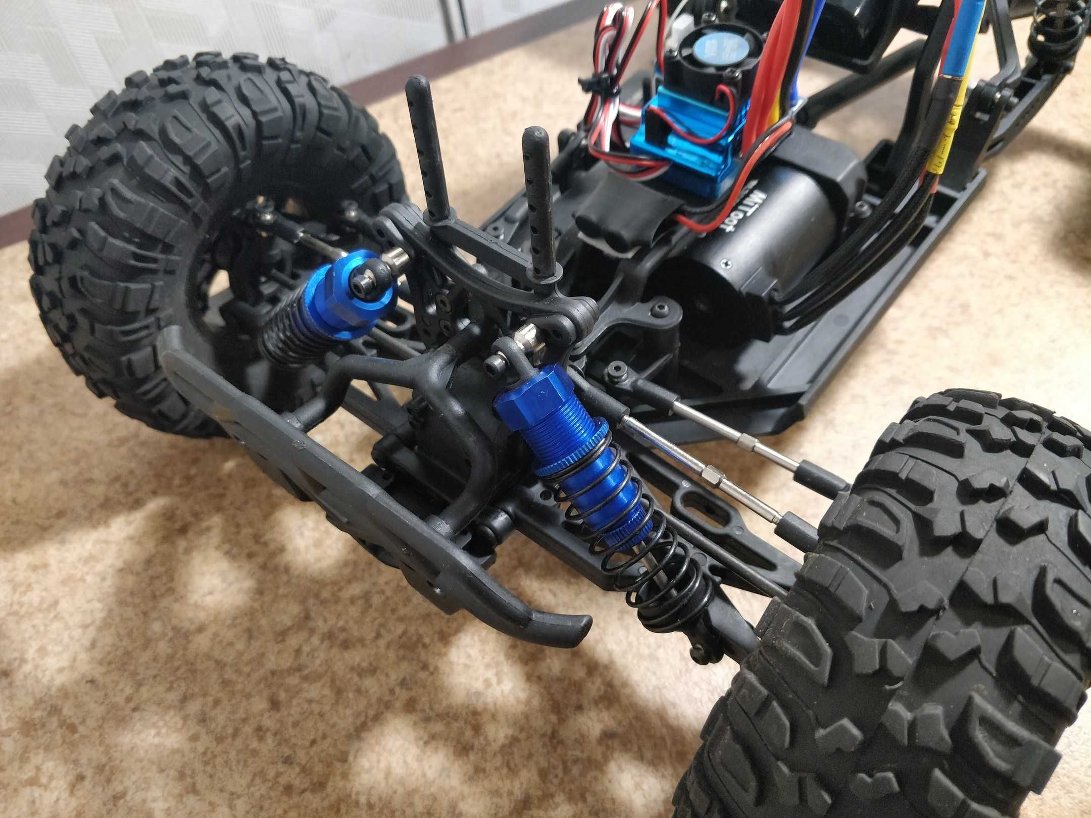 RC машинка FTX Outlaw Brushless 1/10 до 60 км/ч рок рейсер трофітрак