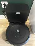 Irobot mopuje odkurza