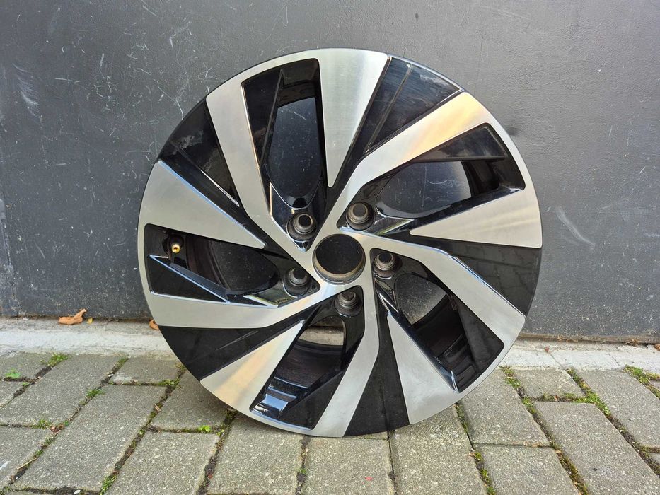 VW Passat B9 3J 23- Felga aluminiowa 7.0" x 16" ET43 5x112 oryginalna