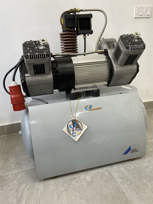 Компресор  DURR DENTAL Quattro , обʼєм 50л