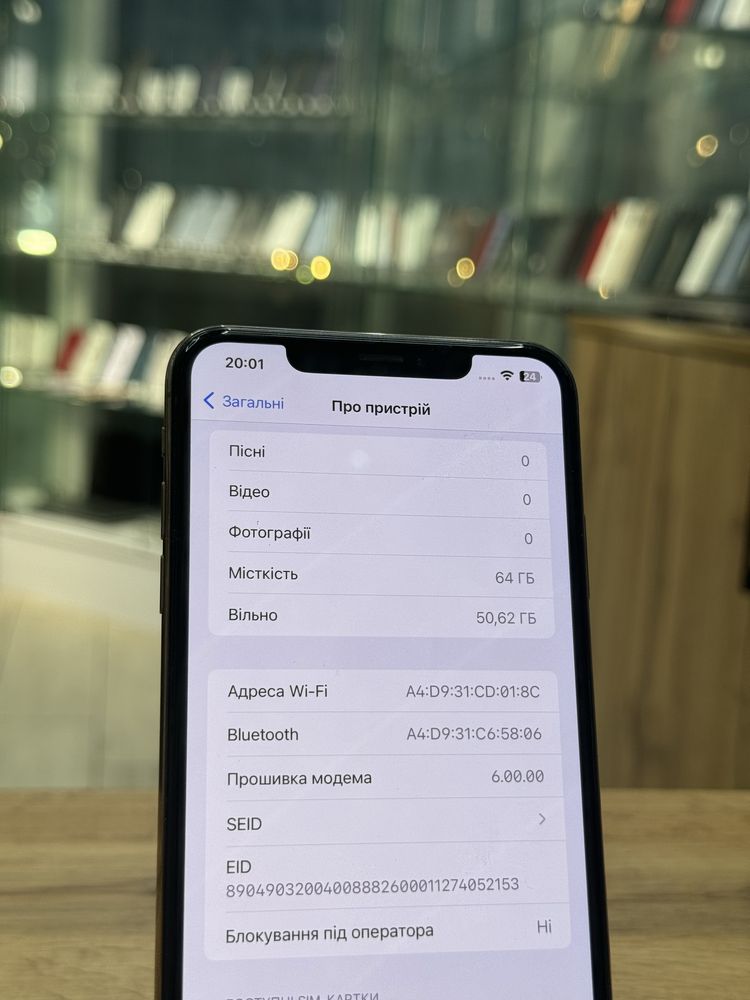 Apple iphone xs max 64 gb 210$