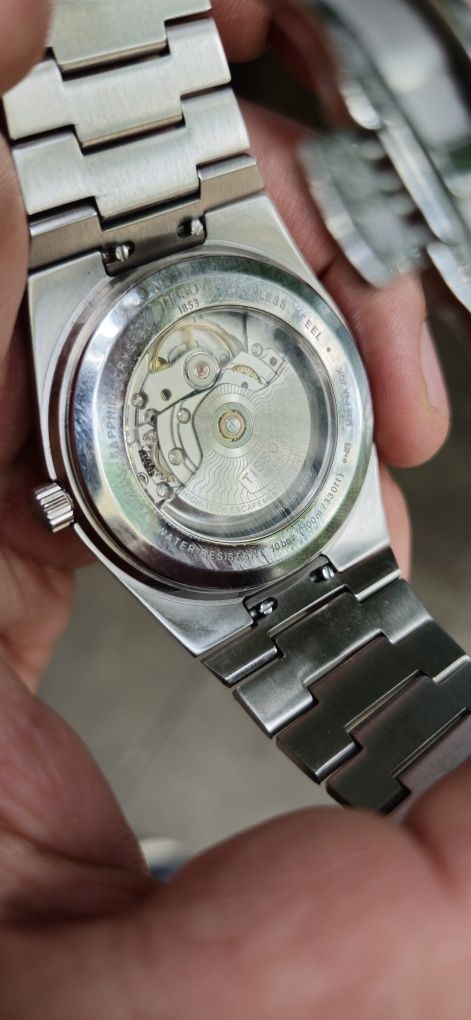 Годинник Tissot t137407a