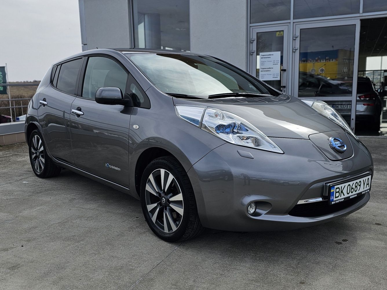 Nissan leaf 2014