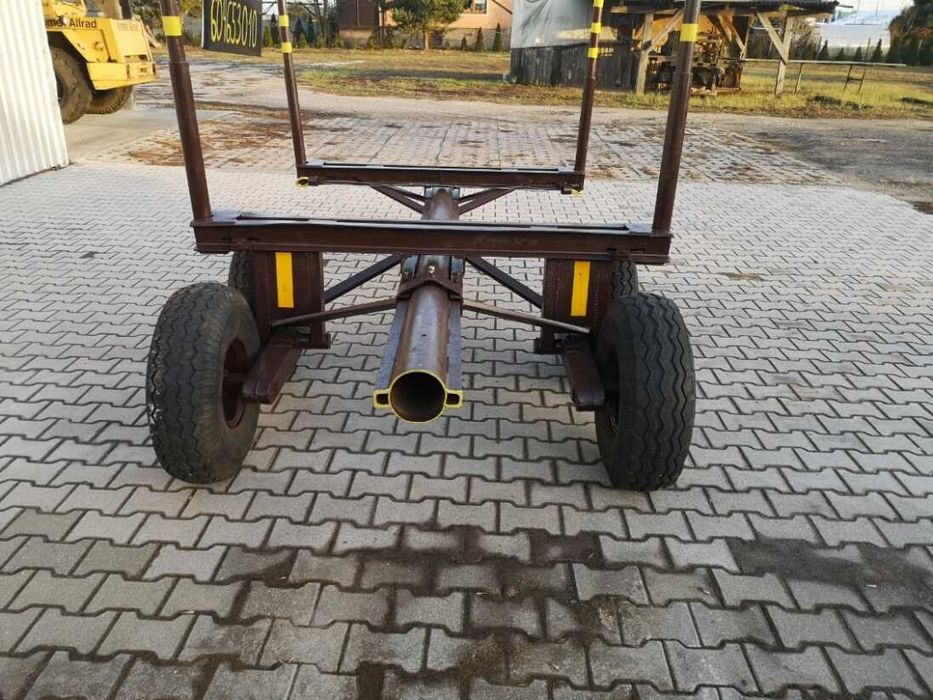 przyczepa leśna tandem do drewna
