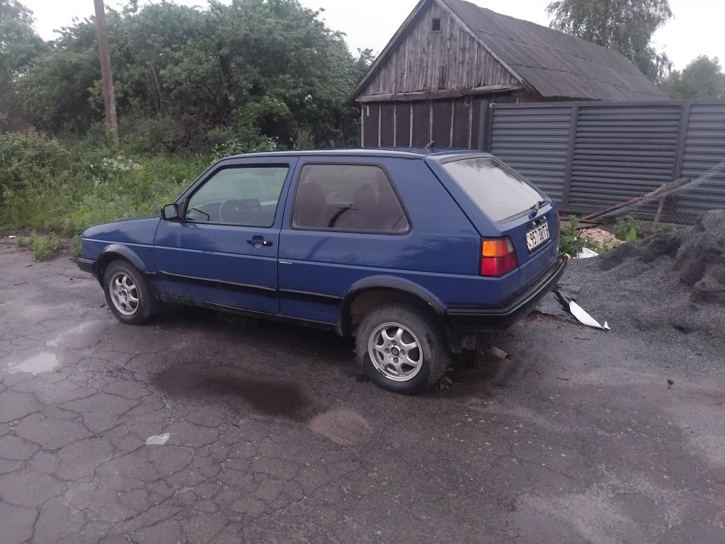 Продам гольф 2 на ходу