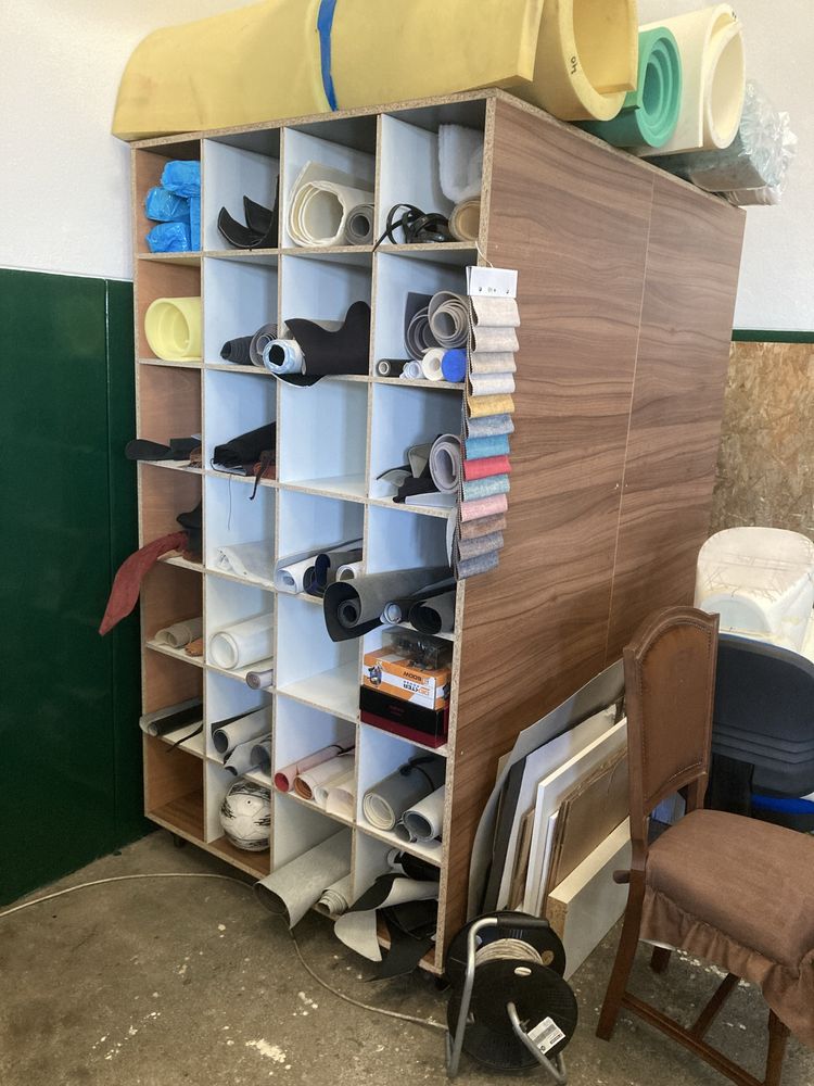 Móvel organizador com rodízios
