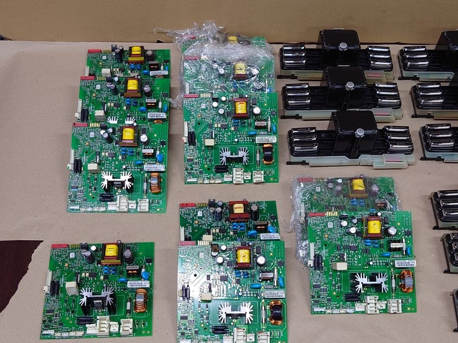 Запчастини для кавоварки ,кавомашини Saeco