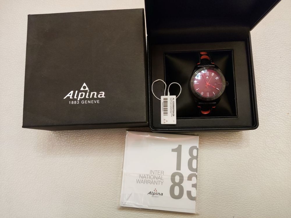 Часы ALPINA  ALPINER 4 SHADOW LINE  . Антимагнитные , сапфир , DLC