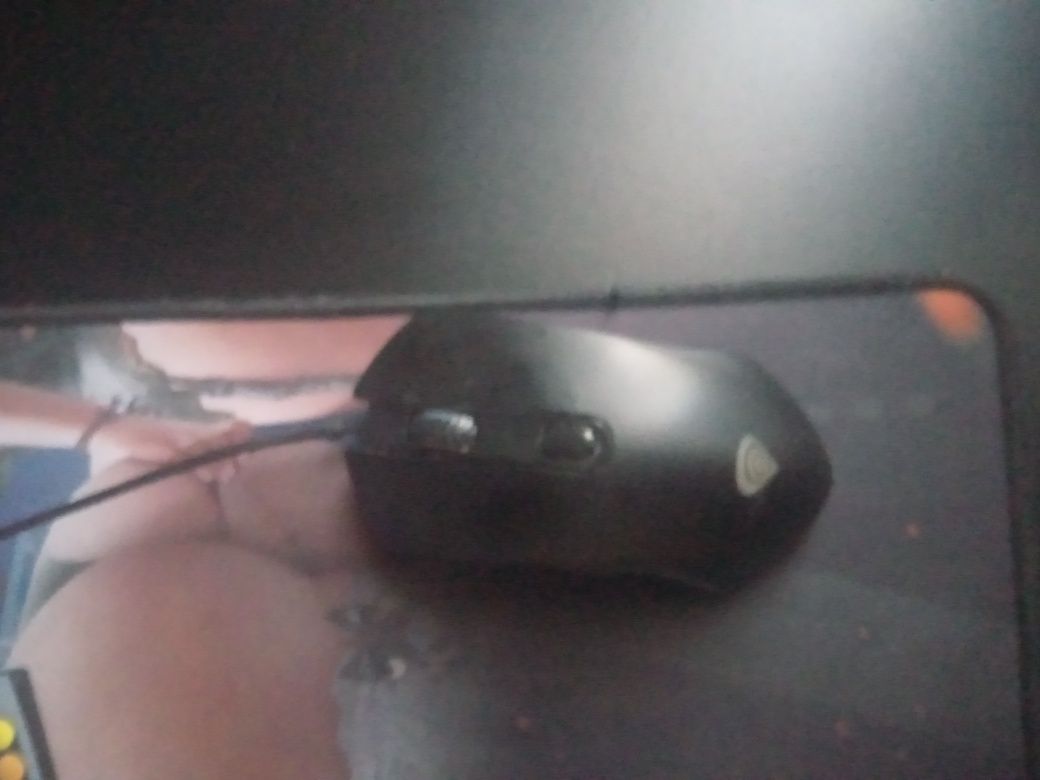 Klawiatura RGB plus myszka Genesis