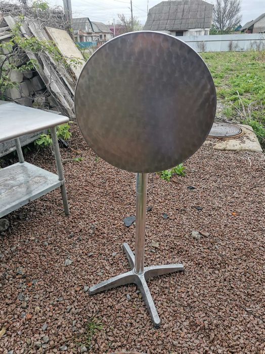 Барна стійка із нержавіючої сталі