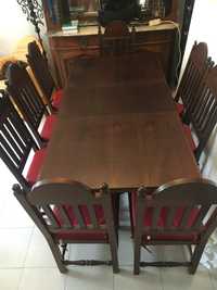 Mesa em Mogno com 8 cadeiras
