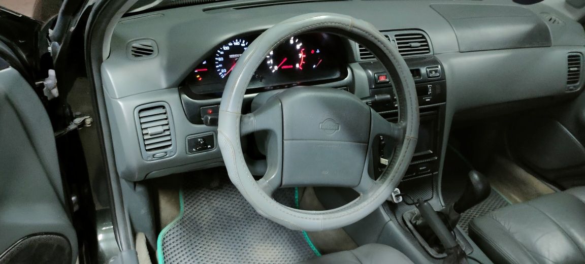 Nissan Maxima 2.0
