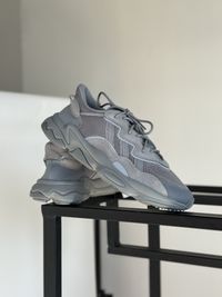 Чоловічі кросівки Adidas Ozweego