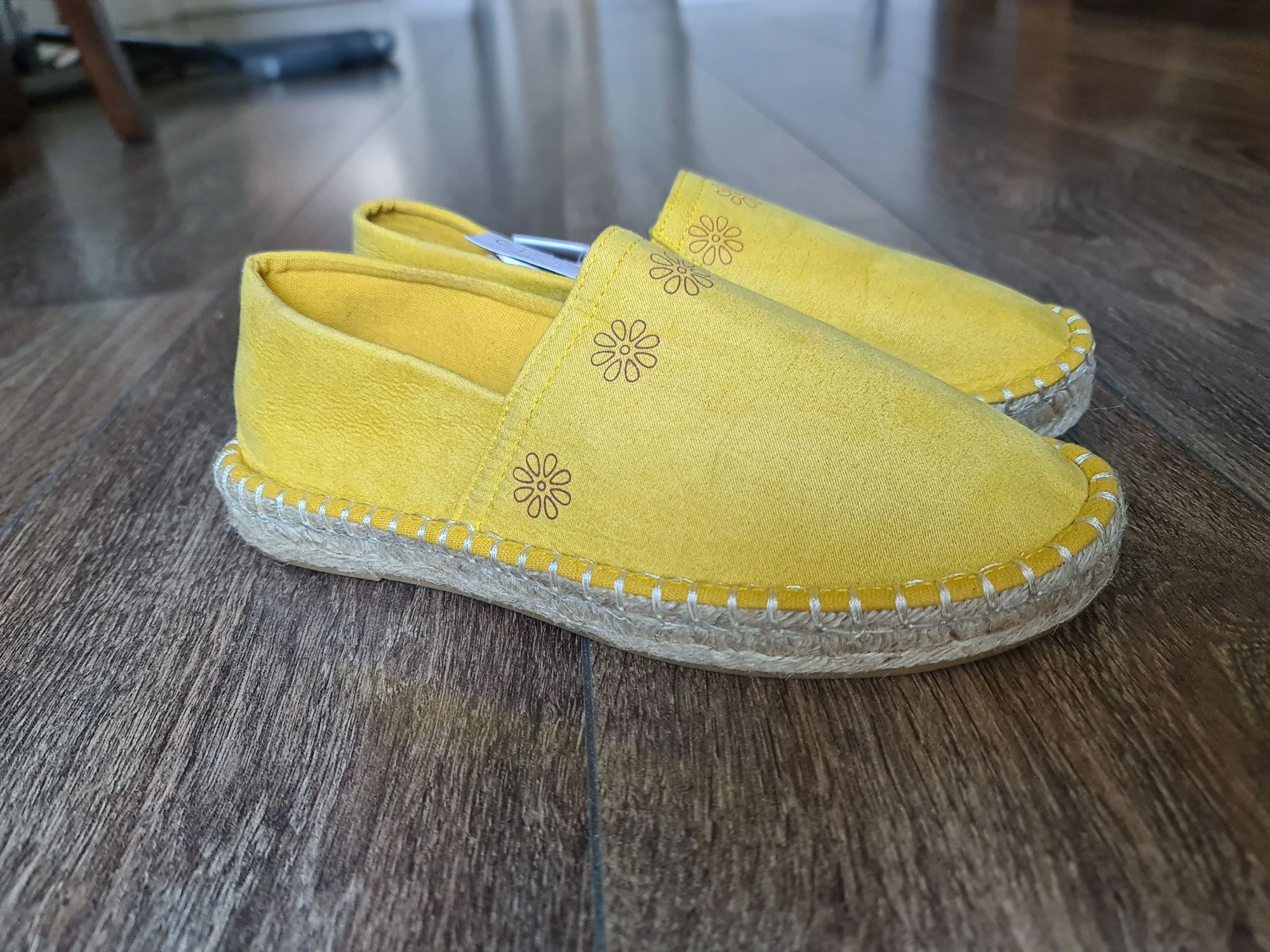 Espadryle Esmara rozm.37  Nowe