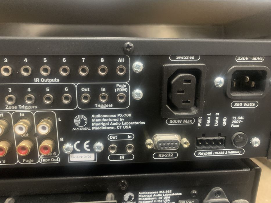 12 канальный усилитель AUDIOACCESS MA362 с предварительным PX700