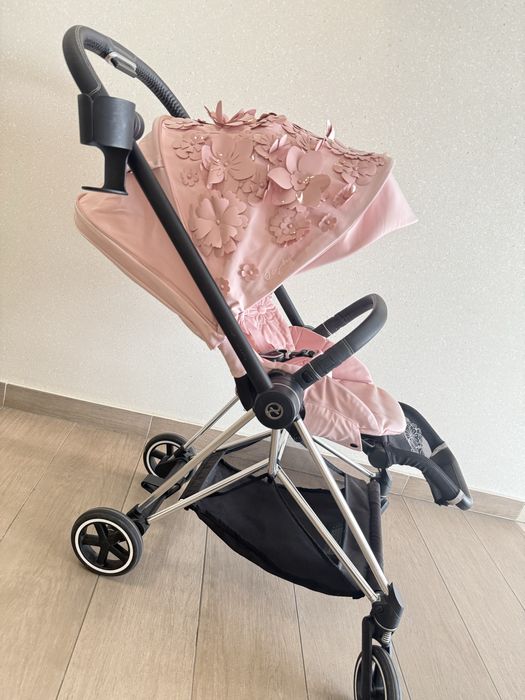 Cybex Mios 2.0 Simply Flowers Pink silver srebrna rama różowy kwiaty