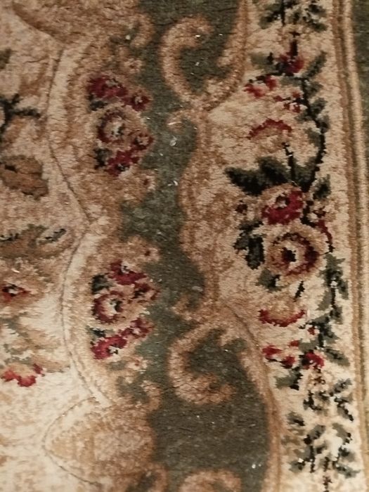 Nowy chodnik wełniany