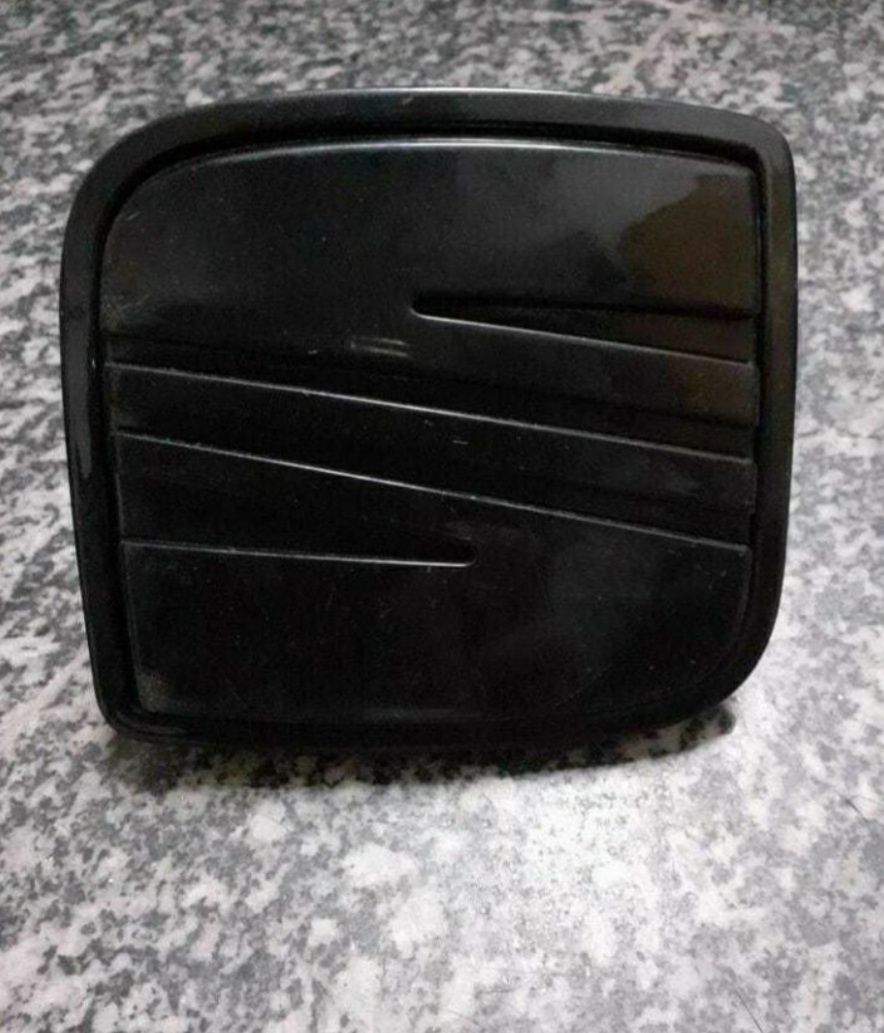Seat Ibiza simbolos  mala.