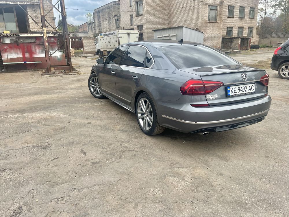 Volkswagen Пассат r-line passat B8