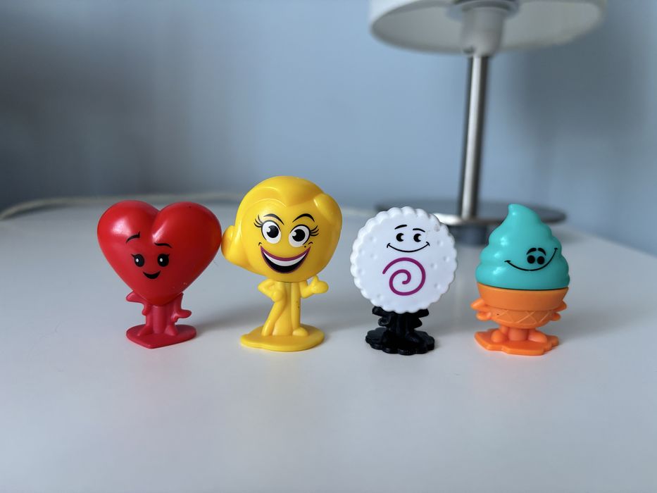 Фігурки-ручки по фільму emoji movie, з акції від eva