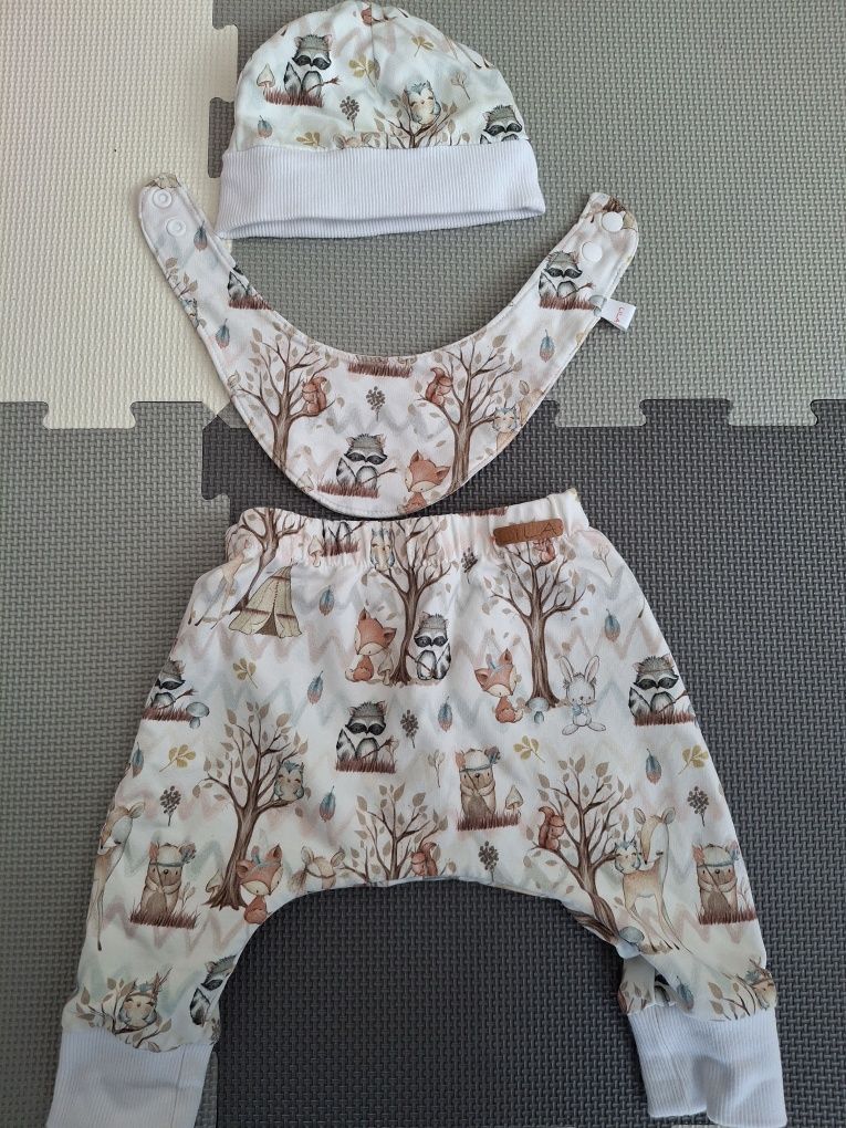 Komplet spodenki, czapka i sliniak Lila handmade