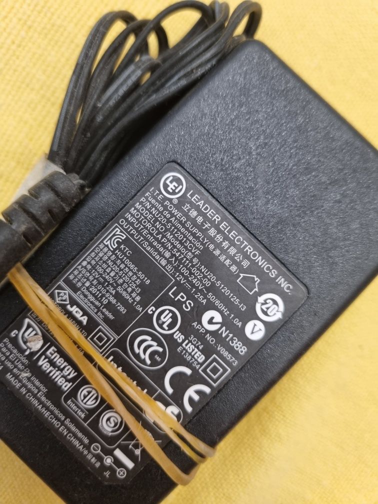 Carregadores 12Volts Vários ver fotos valor individual