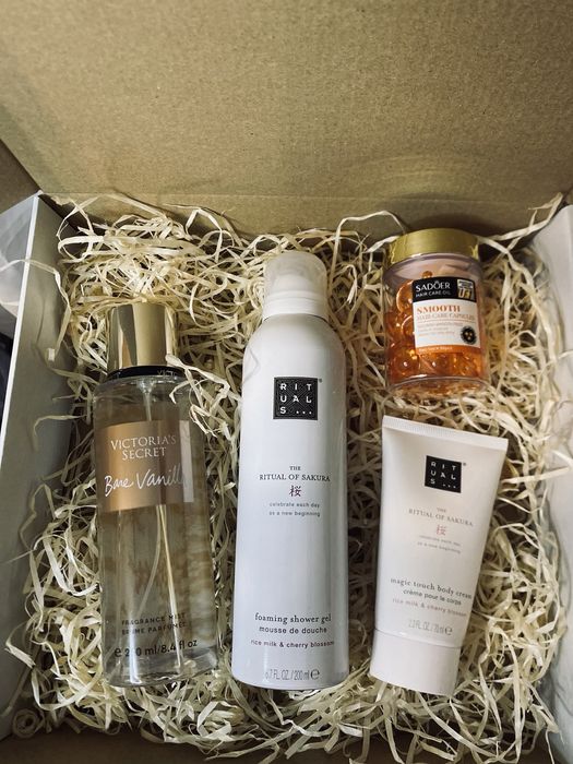 Подарункові бокси