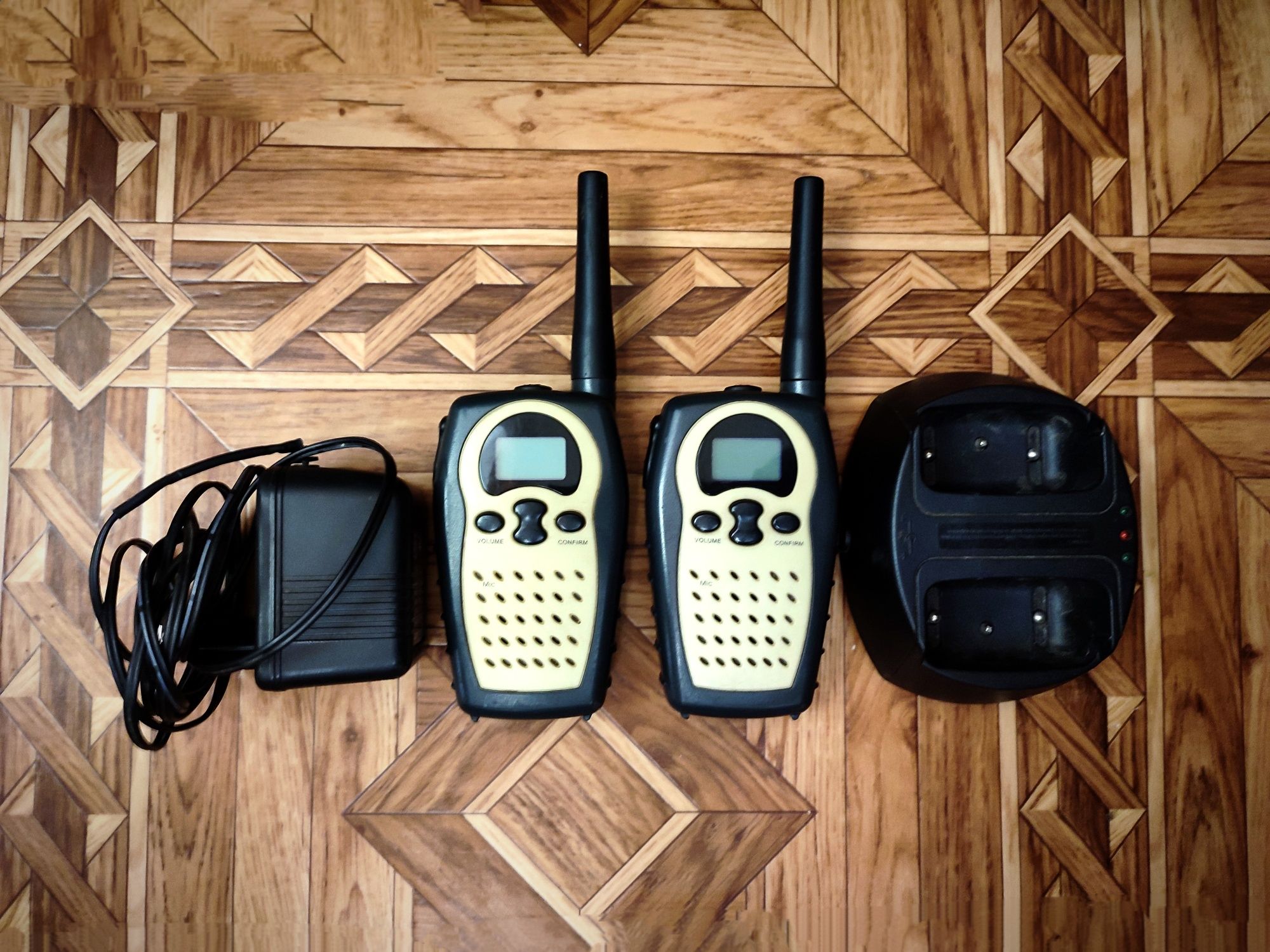 Рация радиостанция wt 415 + зарядка + аккумулятор + блок питания
