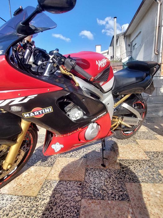 Yamaha YZF R-6  2002