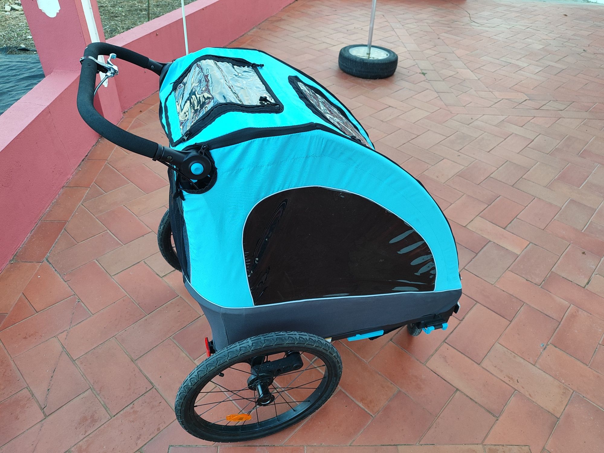Carrinho de transporte de crianças