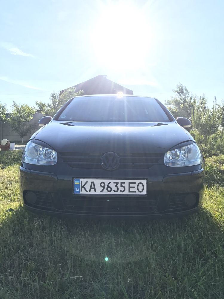 Golf 5 2.0  FSI Торг нм косметику!