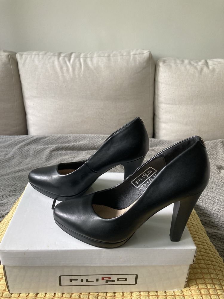 Buty Filippo na obcasie
