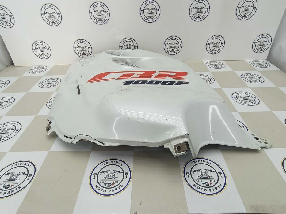 Lateral Honda CBR1000F 1987/1988