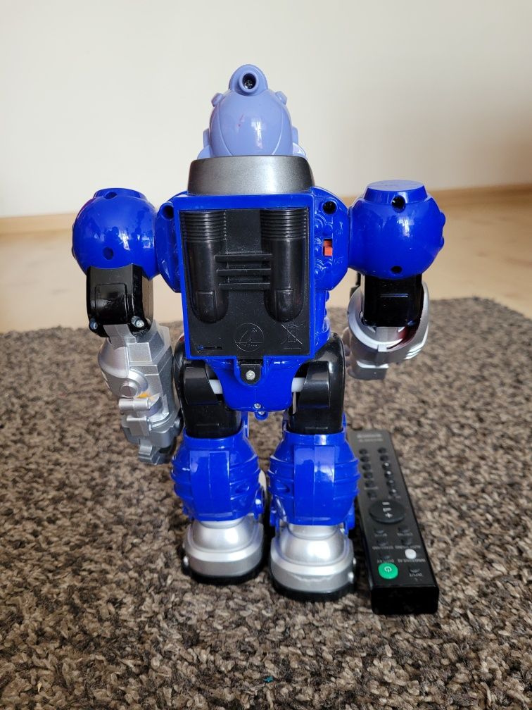 Robot zabawka interaktywny