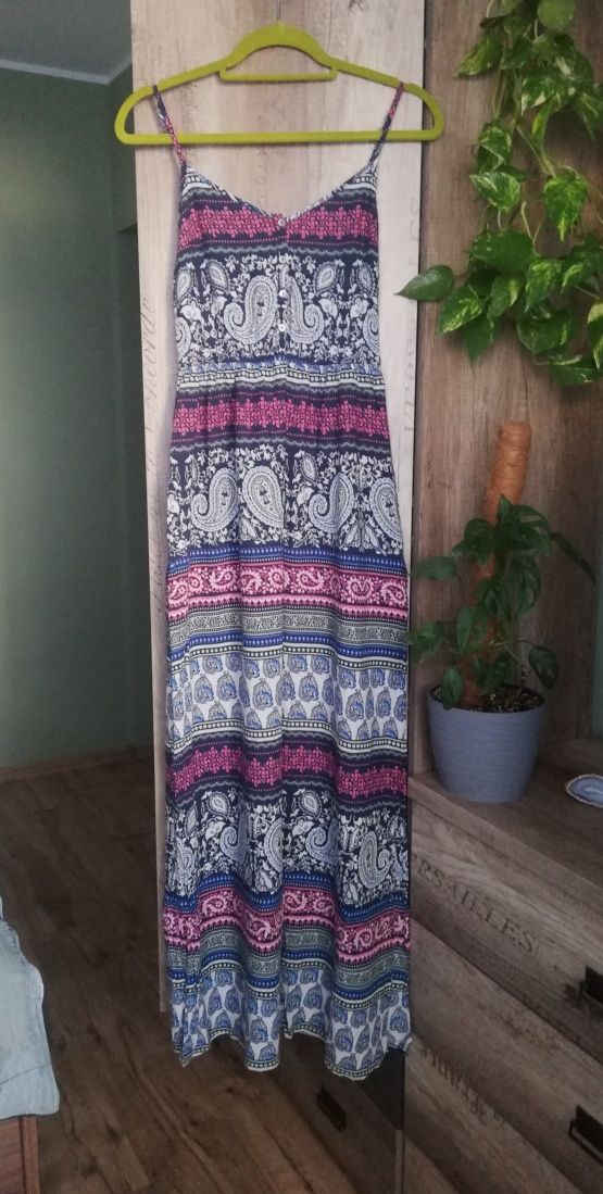 Sukienka długa maxi boho na lato