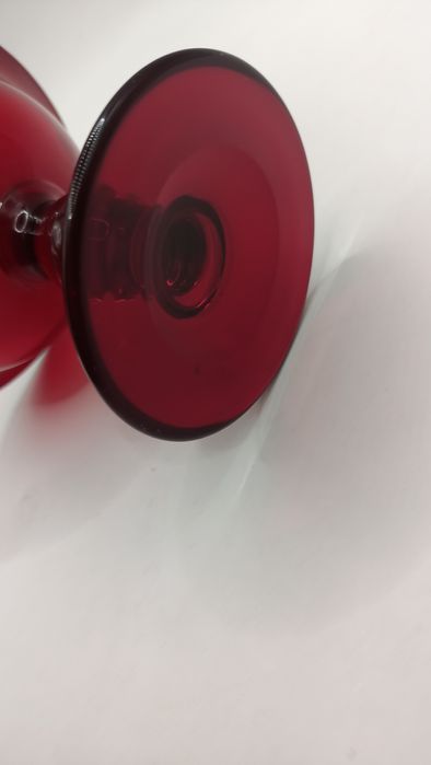 Rubinowe czerwona owocarka szkło artystyczne żardiniera