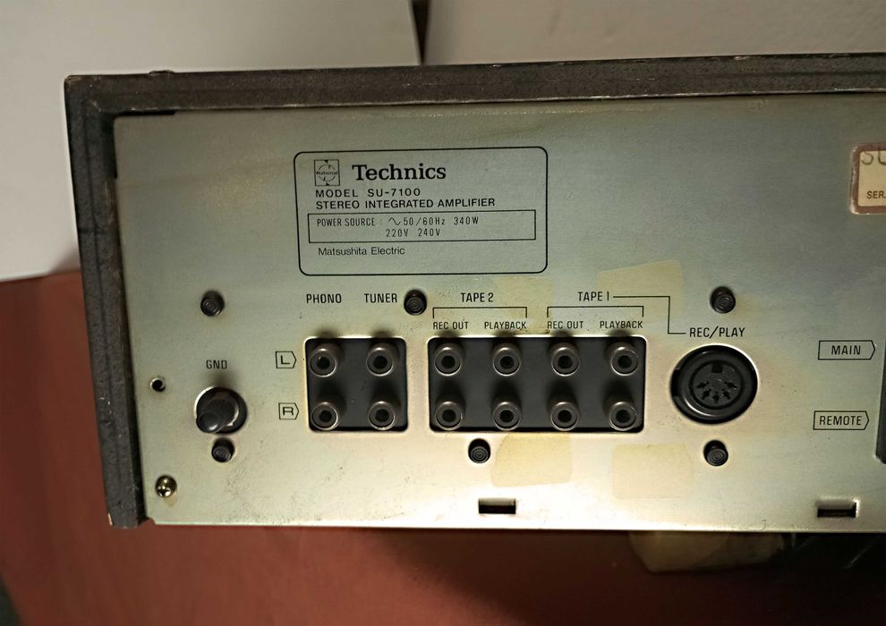 Vendo este magnifico Amplificador Technics SU-7100