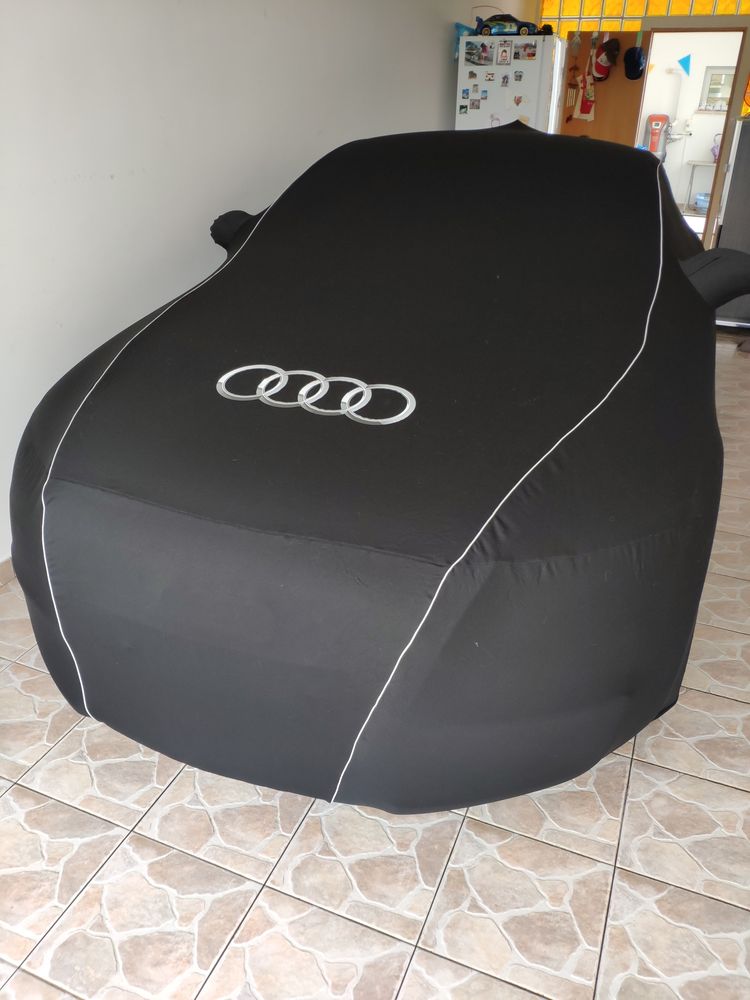 Capa AUTO audi TT como nova.